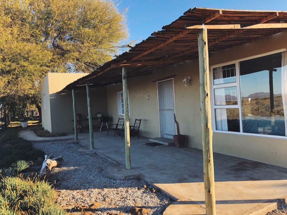 Die Lemoenhuis Calvinia Exterior photo